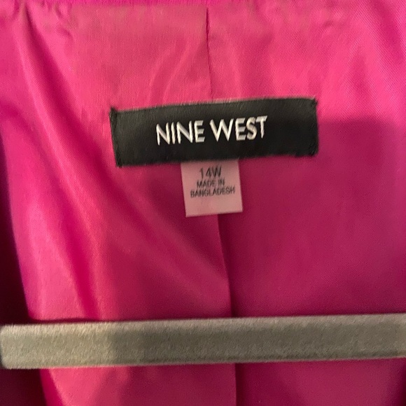 Pink blazer - Picture 2 of 2